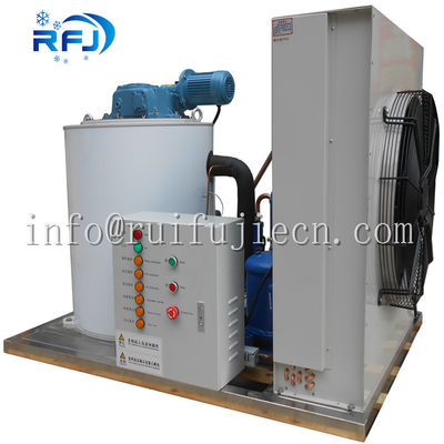 satın al Endüstriyel Yaprak Buz Makinesi 3 Ton 380V / 50HZ Bock / Bitzer /  Kompresör online manufacture