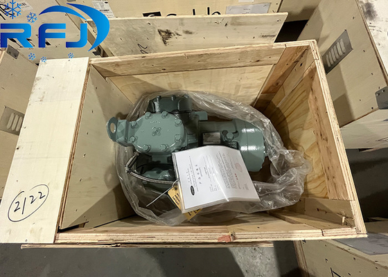 06DR228 Carlyle Yarı Hermetik Kompresör 7.5HP 4.5L Yağ Şarjı 400V 50Hz