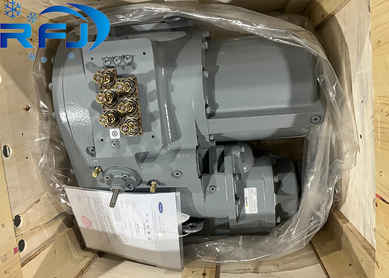 Taşıyıcı 06DA825 Yarı Hermetik Kompresör 7.5HP 4.5L Yağ Şarjı 400V 50Hz