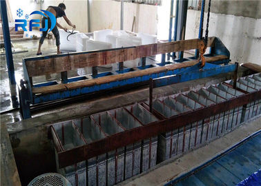 3 Ton Tuzlu Su Ezilmiş Buz Makinesi Makinesi, Dayanıklı Yaprak Buz Makinesi 1 Yıl Garanti