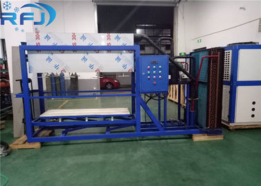 Büyük Su Soğutma Flake Buz Makinesi 10 Tonluk Soğutucu Uzun Ömürlü Deniz Ürünleri İçin
